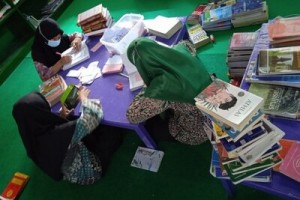 Penerapan Pembelajaran Otomatisasi dan Tata Kelola Perkantoran di dalam Pengadministrasian dan Pengolahan Bahan Pustaka di Perpustakaan